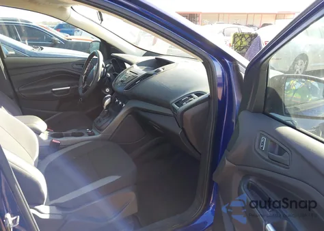 2014 Ford Escape S z USA, uszkodzony, nr VIN 1FMCU0F74EUA12802